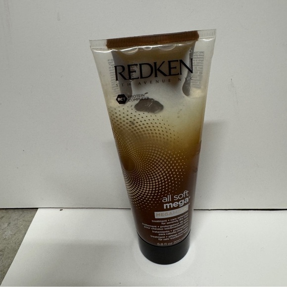 Redken All Soft Mega Mega Mask Treatment 6.8 OZ - Picture 1 of 3